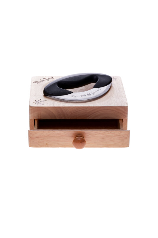 Weedboard with drawer and chopping knife